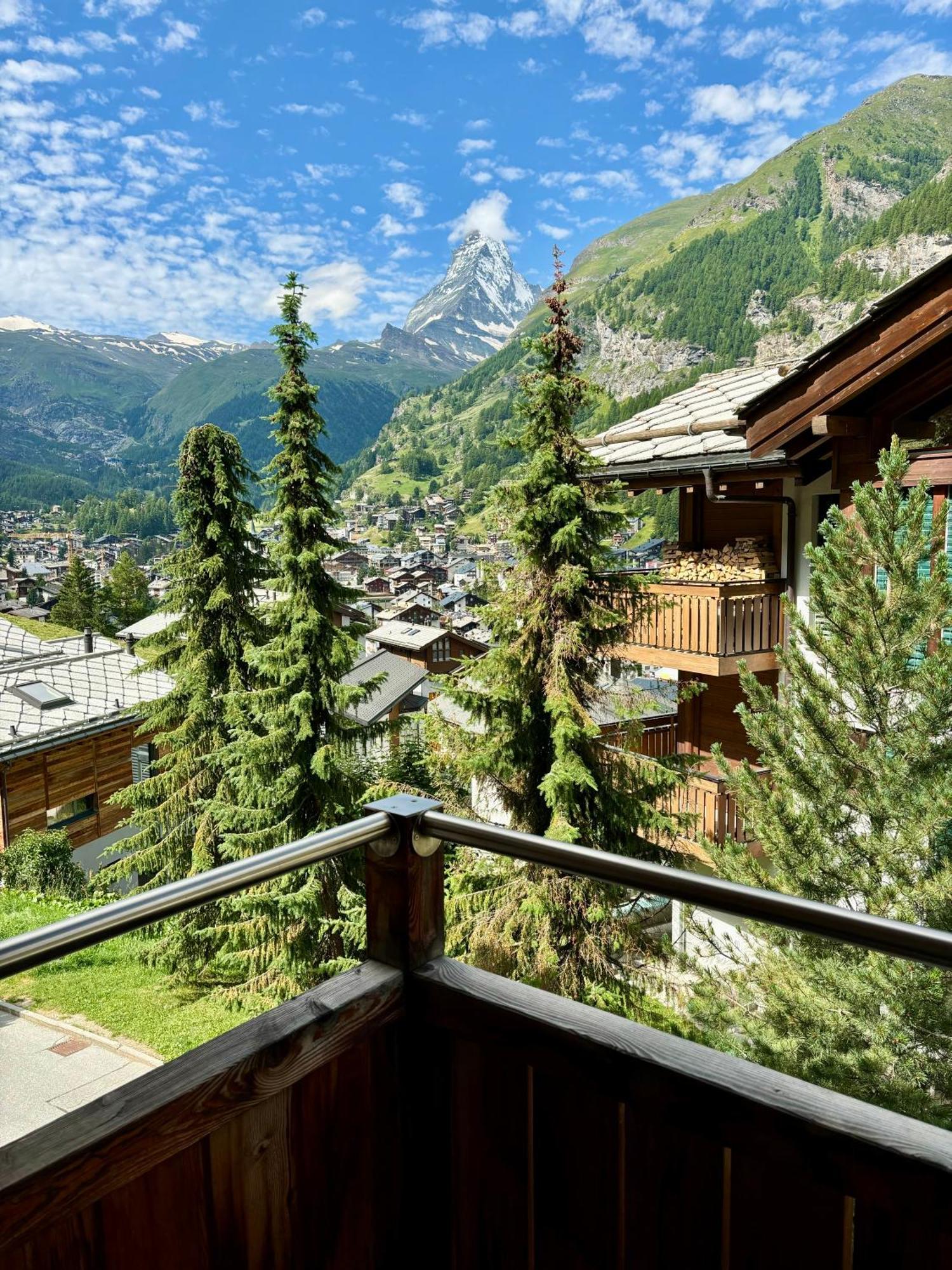 Alpenlodge Zermatt Exterior photo