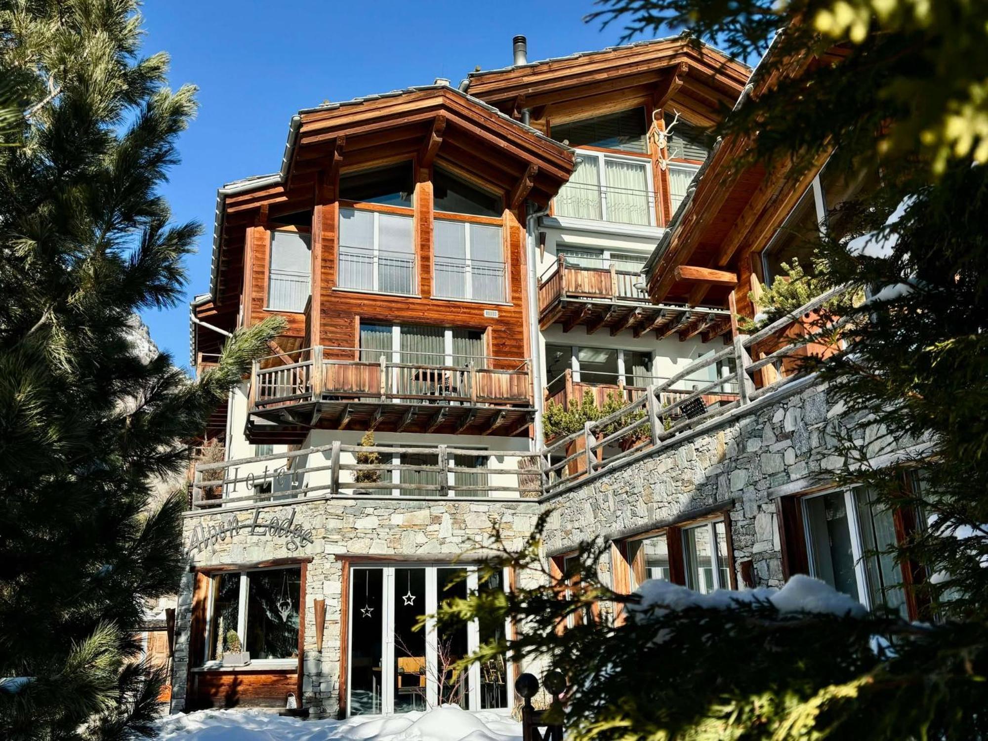 Alpenlodge Zermatt Exterior photo